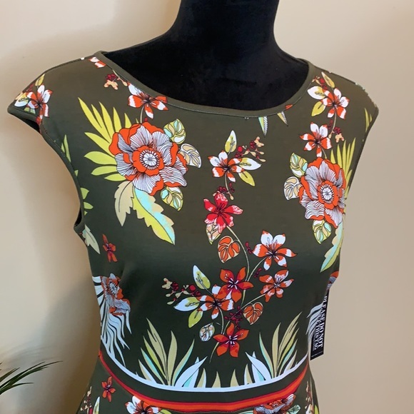 NY & CO mod style dress - Picture 2 of 9